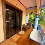 Ocean Breeze Inn